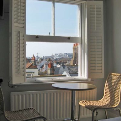 Aquarium Guest House Double Bedroom