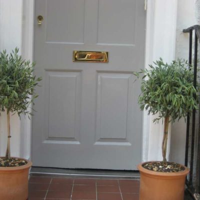 Aquarium Guest House Entrance